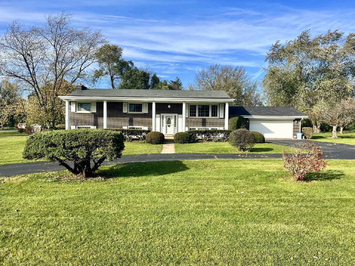 Homes Sold Medinah Country Estates Medinah Illinois, 22W470 Broker