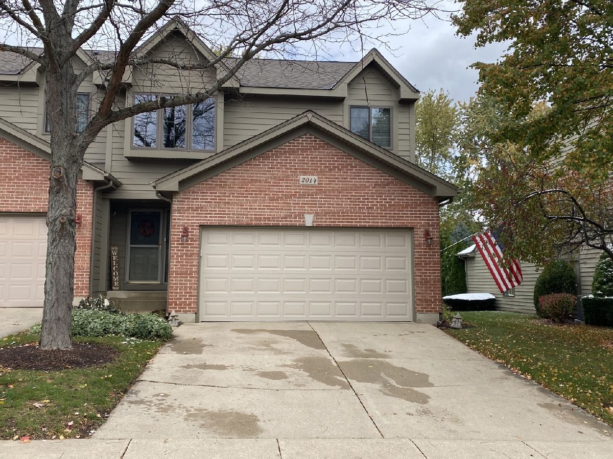 Townhomes Sold Wynstone Of Century Oaks Elgin Illinois, 2014 Jeffrey