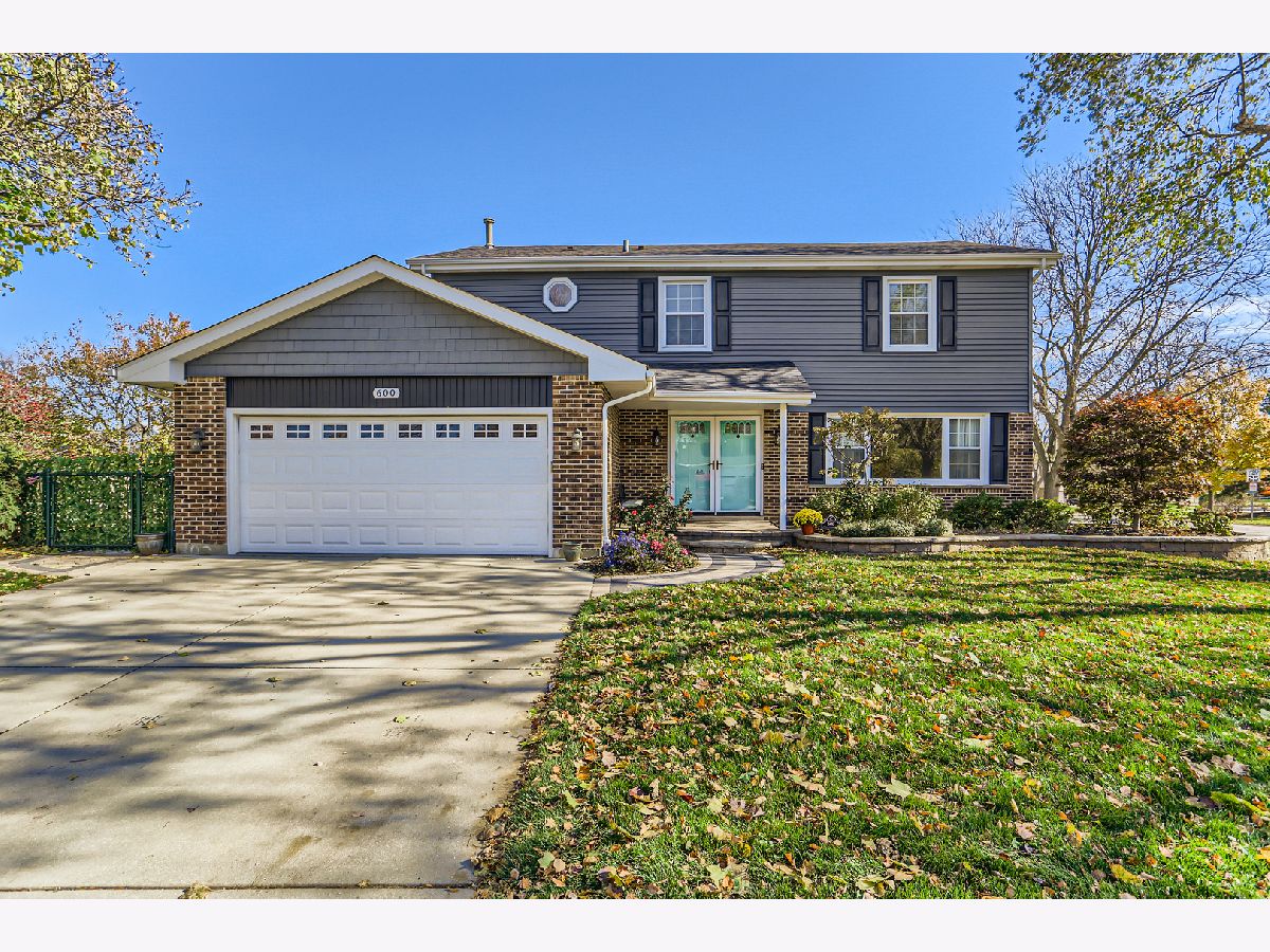 Homes Sold Kingsport Village Schaumburg Illinois, 600 Prince Edward