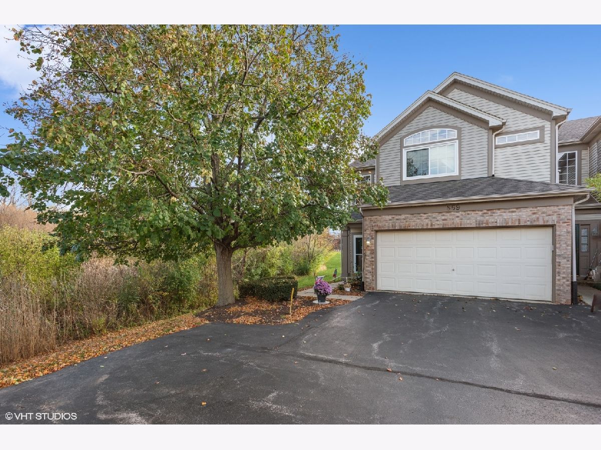 Townhomes & Condos & Homes Sold Woodlands At Oakhurst North Aurora Illinois, 859 Asbury