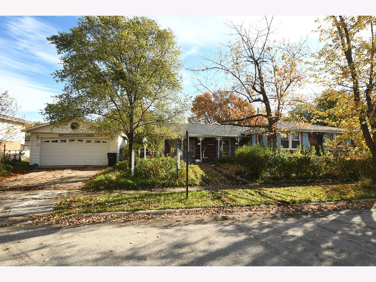 Homes Sold Fieldcrest Oak Forest Illinois, 16475 Harold