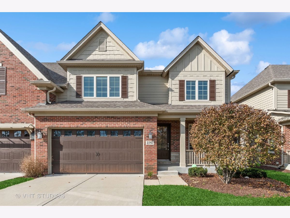 Townhomes Sold Chestnut River Point Naperville Illinois, 2351 Kingsley