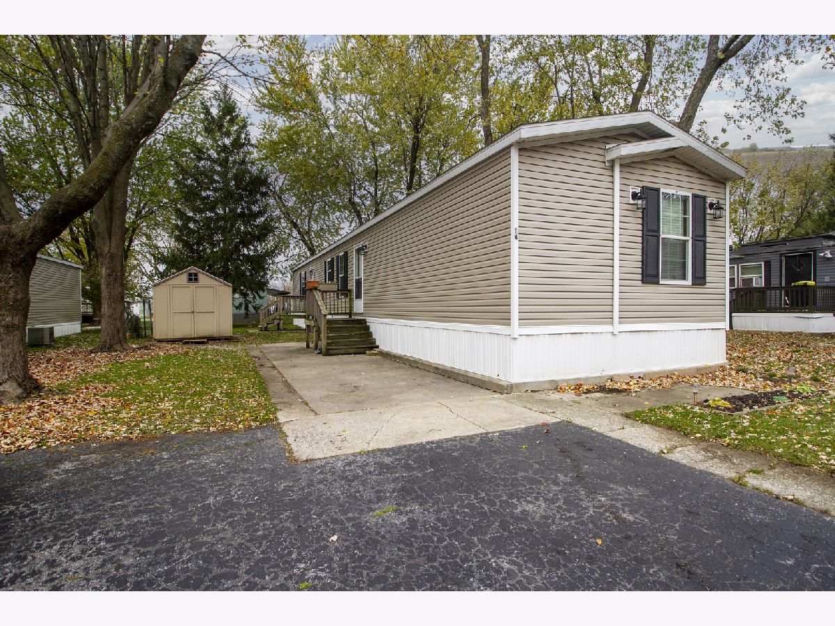 Subdivision Sold Tri Star Estates Bourbonnais Illinois, 14 Apple