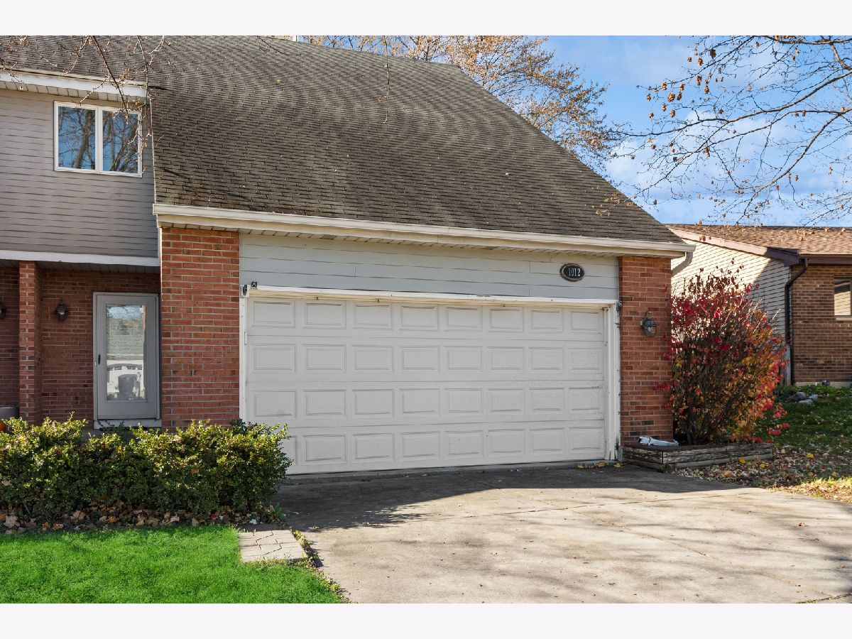 Homes & Townhomes Sold Bent Tree Village Elgin Illinois, 1012 Bent Tree