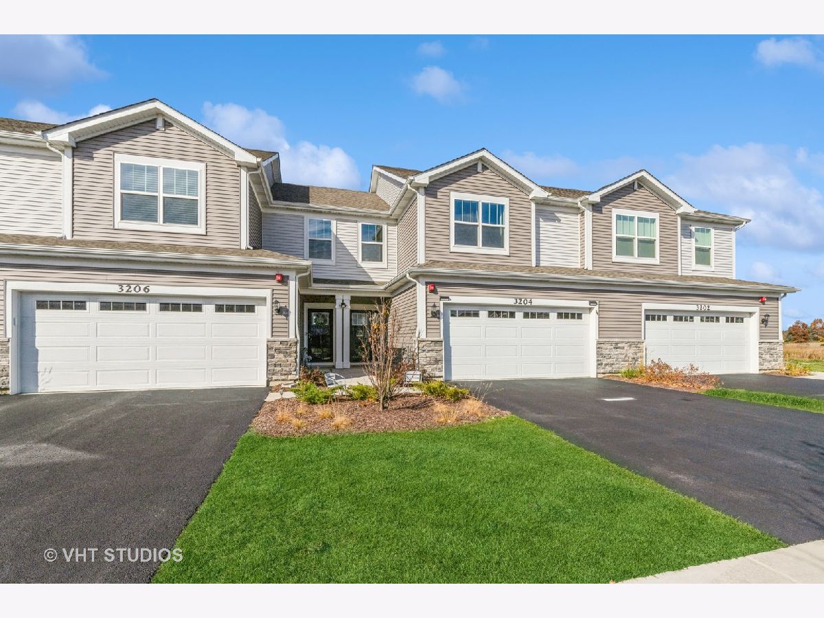 Condos & Townhomes Sold The Crossings Of Mundelein Mundelein Illinois, 3206 Martini