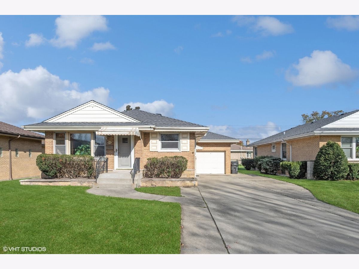 Homes Sold Schorsch Forestview Chicago Illinois, 8514 Brodman