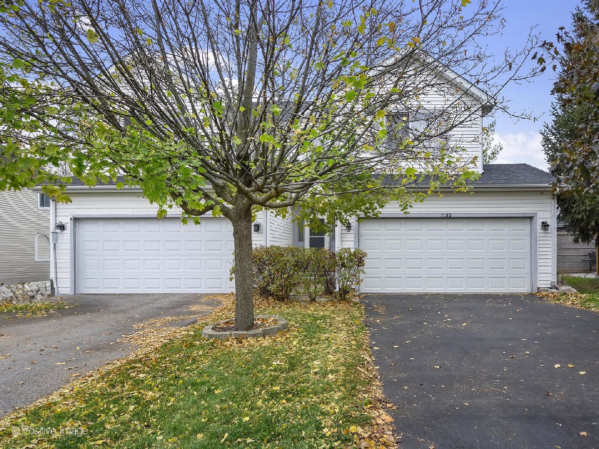 Condos & Townhomes Rented Harris Hanover Park Illinois, 7160 Center