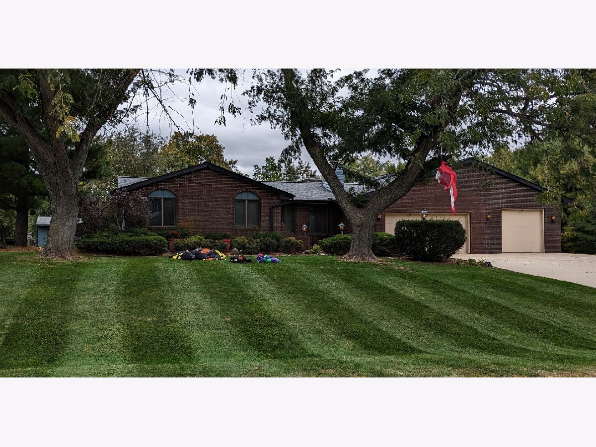 Homes Sold Terrace Lawn Bloomington Illinois, 18850 Pioneer
