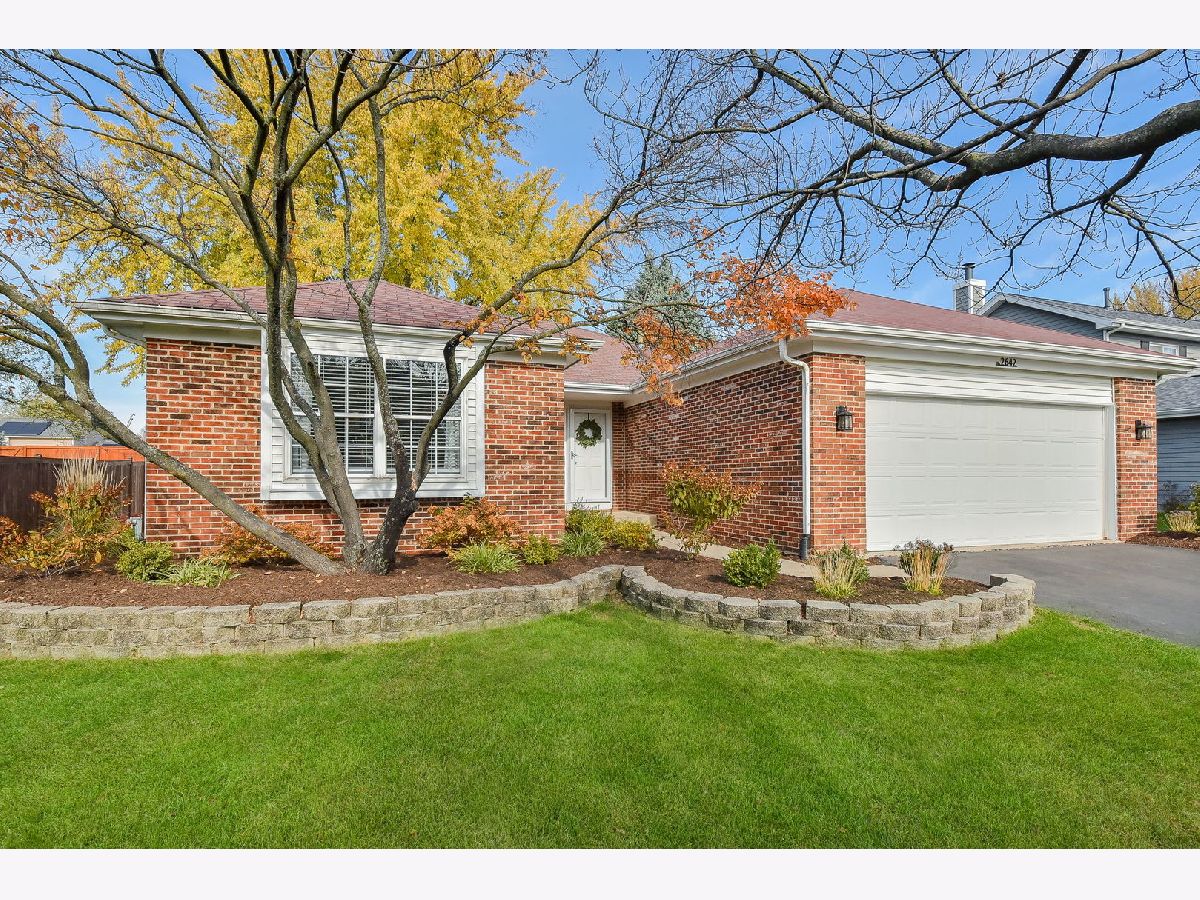 Homes & Condos & Townhomes Sold Colony Lakes Aurora Illinois, 2642 Emma