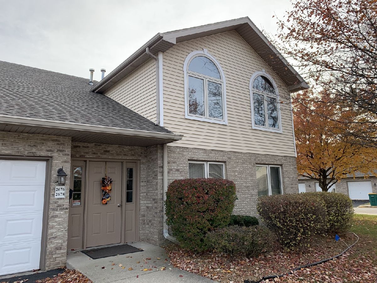 Condominiums Rented Golfview Estates Joliet Illinois, 2678 Jodee
