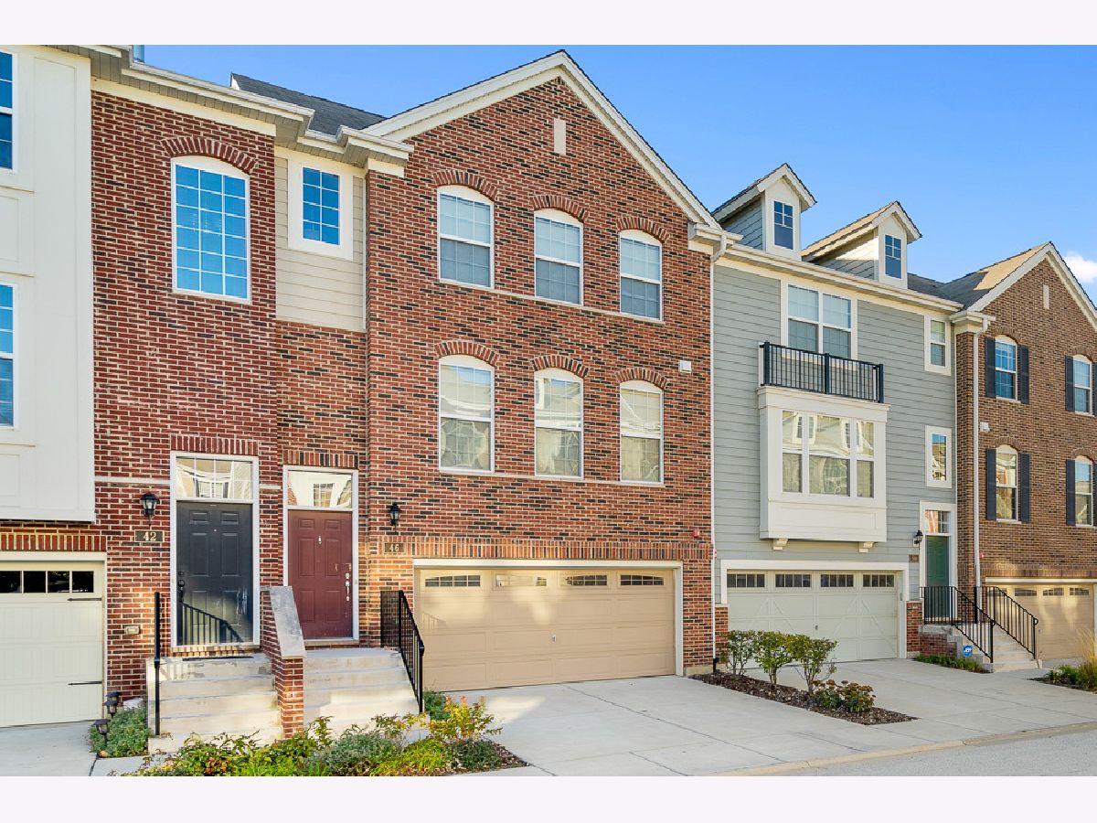 Townhomes & Homes Rented Pleasant Square Schaumburg Illinois, 46 Marcel