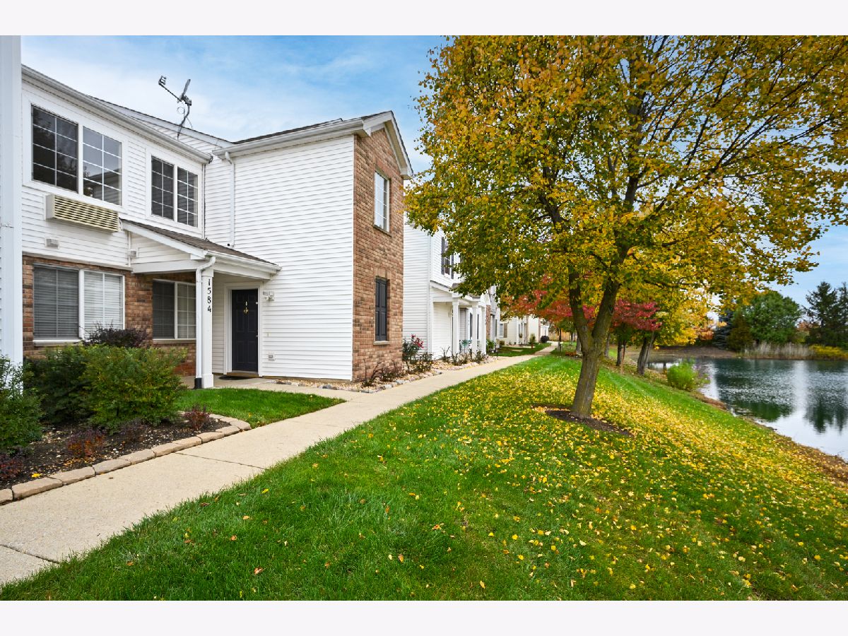 Condos & Townhomes Rented Prairie Point Aurora Illinois, 1584 Mcclure