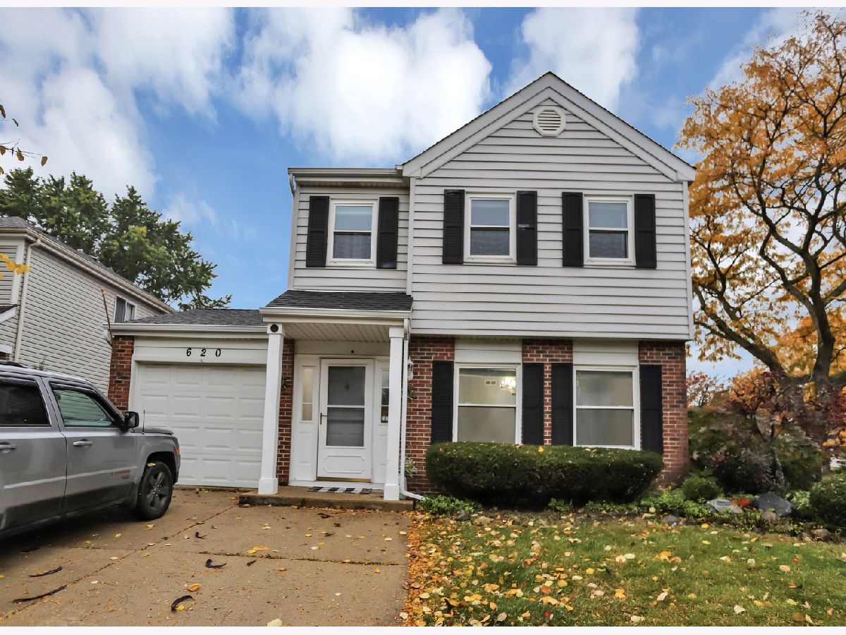 Homes Rented Newport Trails Carol Stream Illinois, 620 Teton