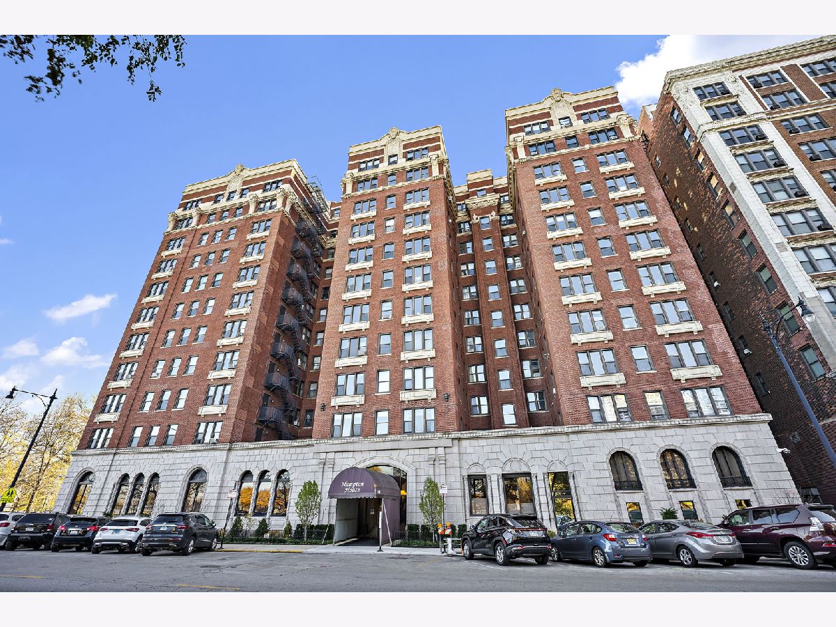 Condominiums Sold Hampton House Chicago Illinois, 5300 South Shore