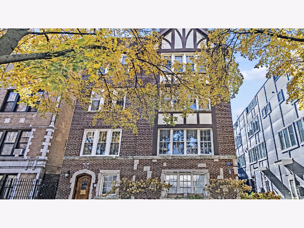 Condos & Townhomes & Homes Sold Rogers Park Chicago Illinois, 1527 Estes