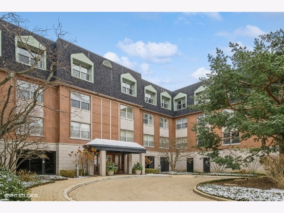 Condominiums Sold Park Claridge Highland Park Illinois, 800 Deerfield