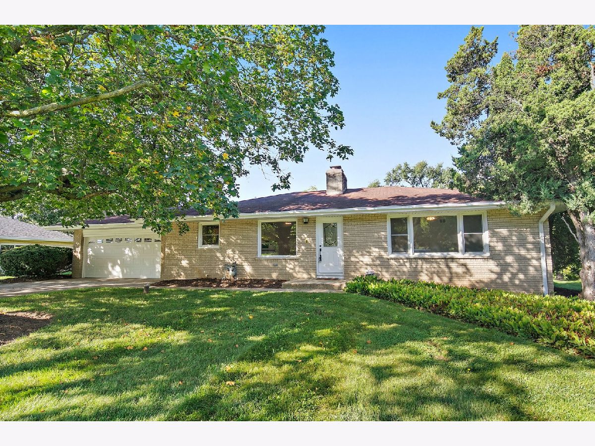 Homes Sold Almora Heights Elgin Illinois, 11N958 Almora