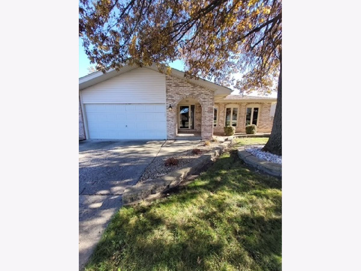 Condos & Townhomes & Homes Sold Clearview Orland Park Illinois, 14025 Terry