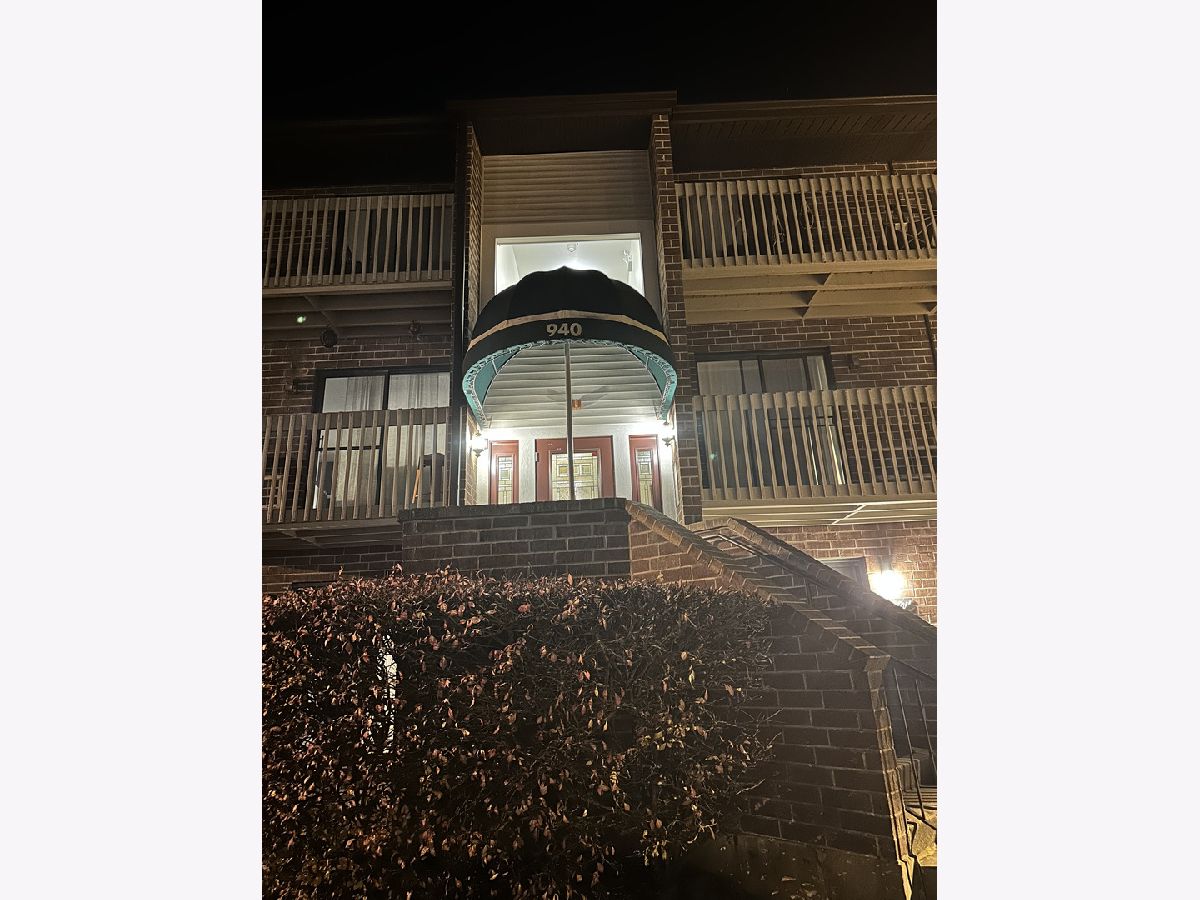 Condominiums Sold Lakewood Villas Vernon Hills Illinois, 940 Lakeside