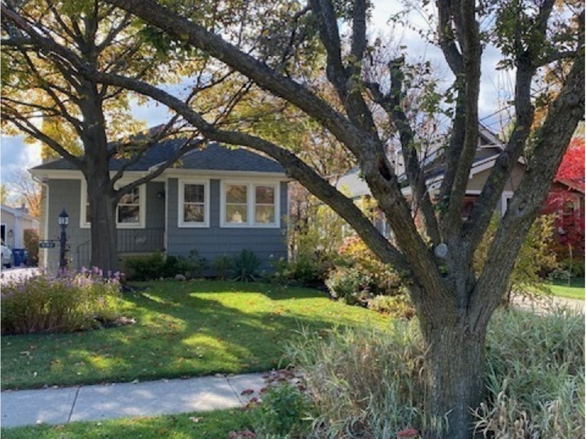 Homes & Condos & Townhomes Sold Ravinia Highland Park Illinois, 882 Burton