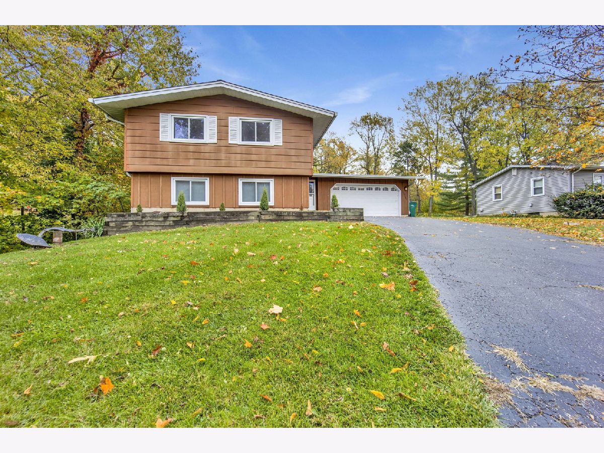 Homes Sold Fox River Estates St Charles Illinois, 6N365 Essex
