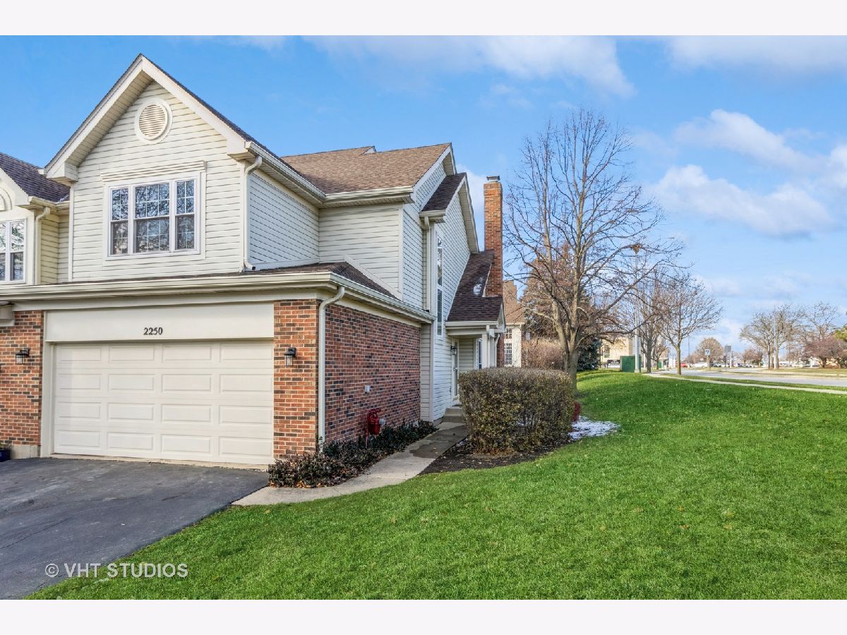 Townhomes Sold Links At Poplar Creek Hoffman Estates Illinois, 2250 Seaver