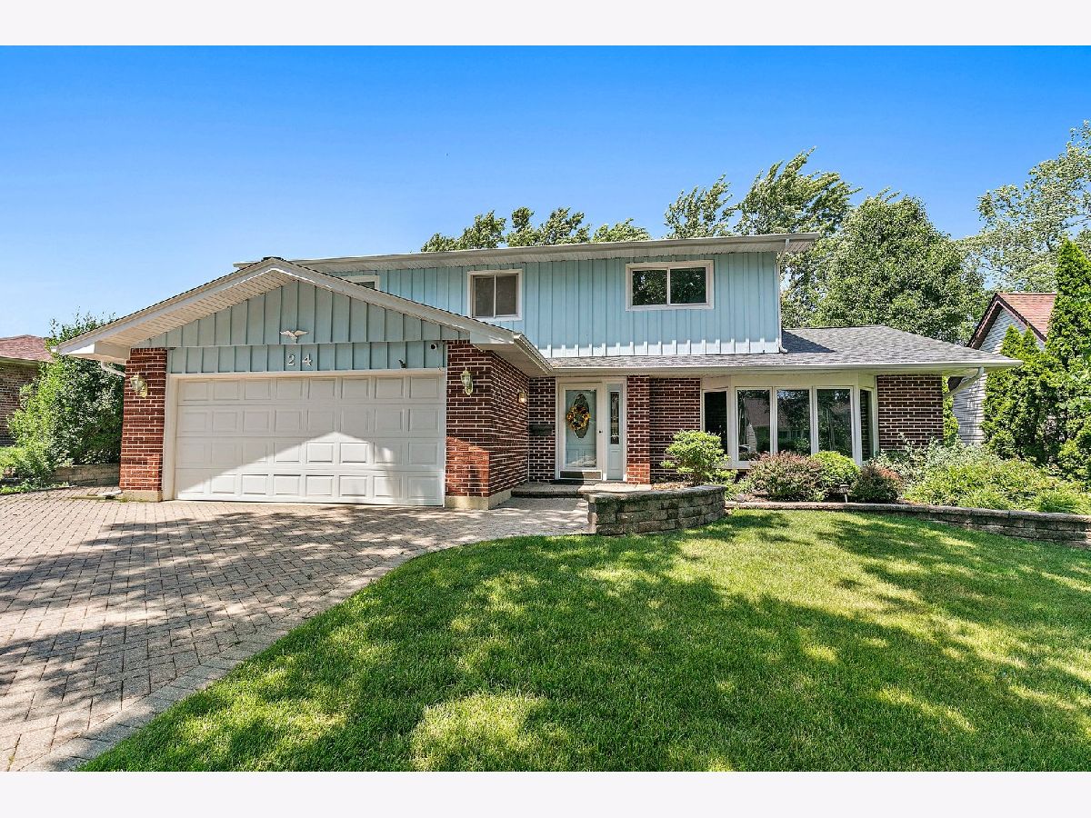 Homes Sold Timbercrest Woods Schaumburg Illinois, 24 Beech
