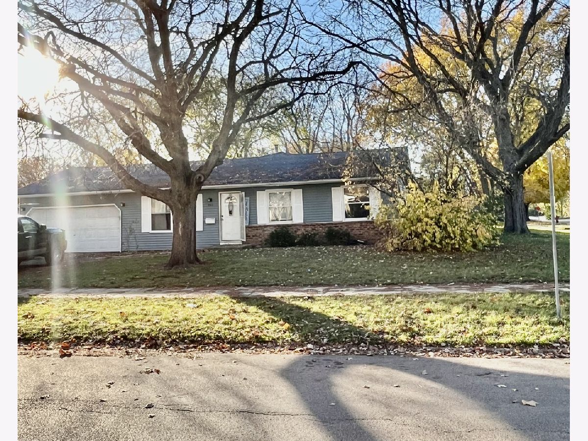 Homes Sold Indian Trail West Aurora Illinois, 940 Laurel