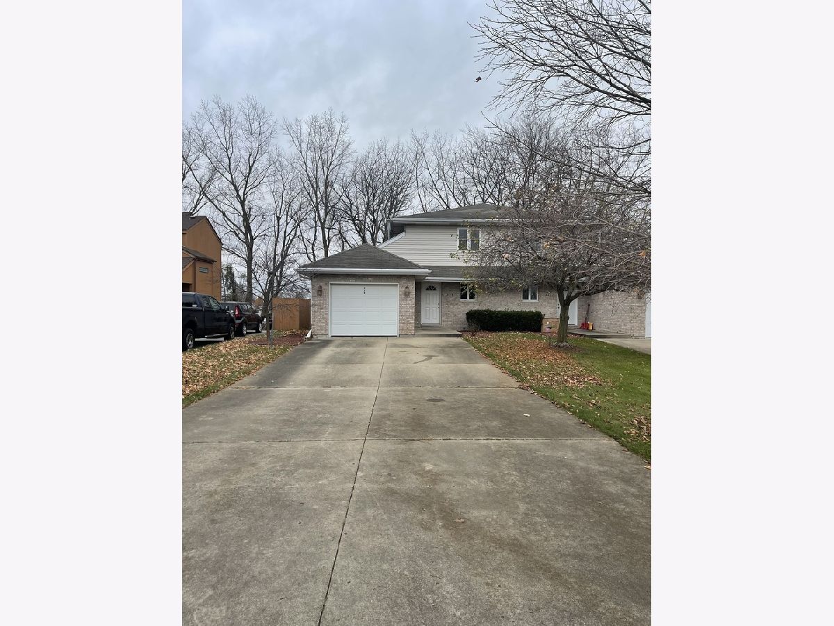  Rented Manteno Illinois, 276 Spruce