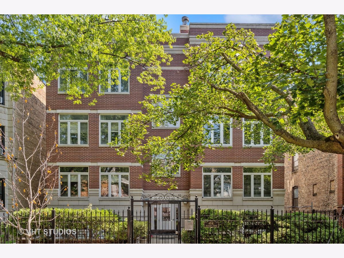 Condominiums Sold Ainslie Manor Chicago Illinois, 4641 Magnolia