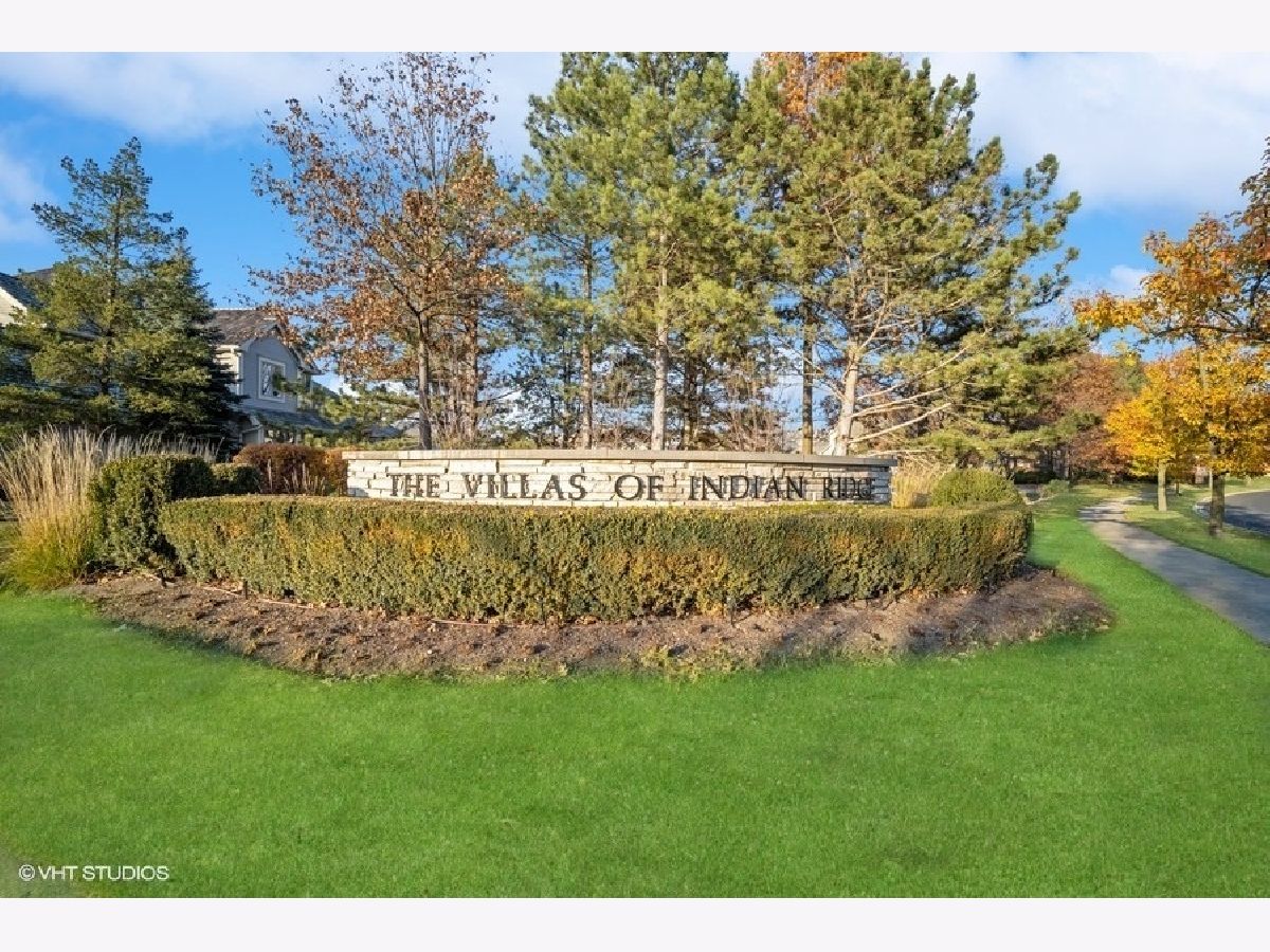 Townhomes Sold Villas Of Indian Ridge Glenview Illinois, 4436 Seminole