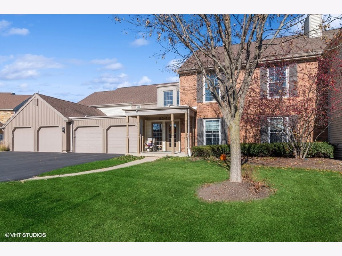 Condominiums Sold Hunters Woods Commons St Charles Illinois, 117 Dunham Place Commons