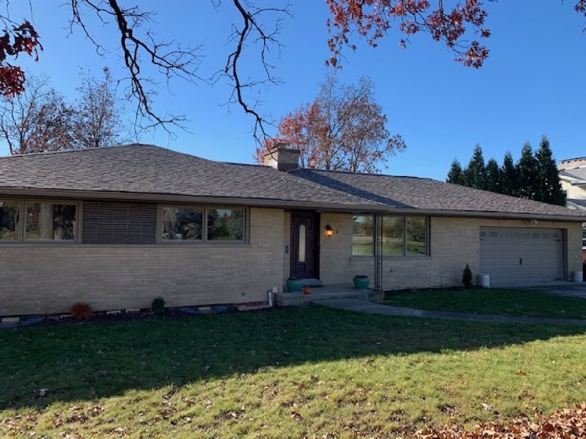 Homes Rented Woodside Estates Oak Brook Illinois, 11 Woodridge