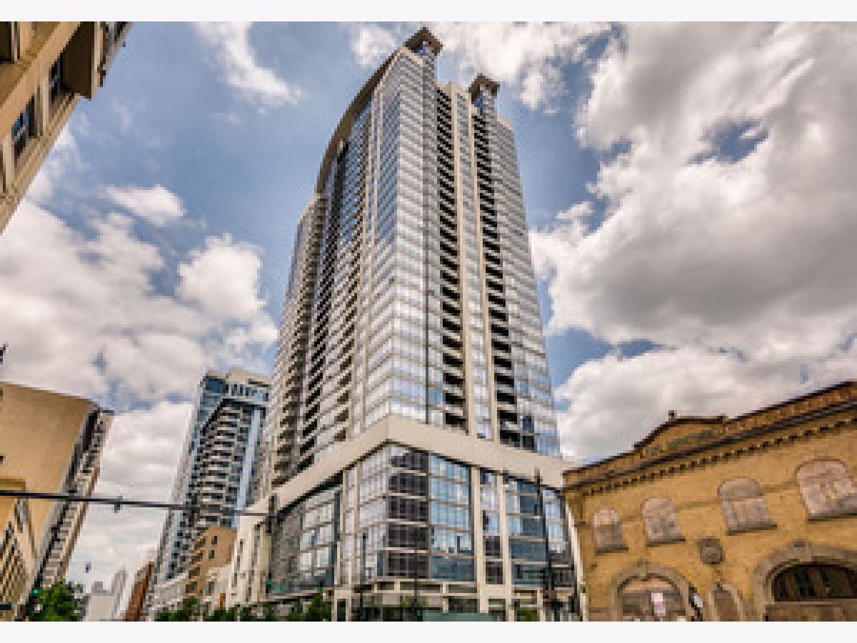 Condominiums Rented 1400 Museum Park Chicago Illinois, 100 14th