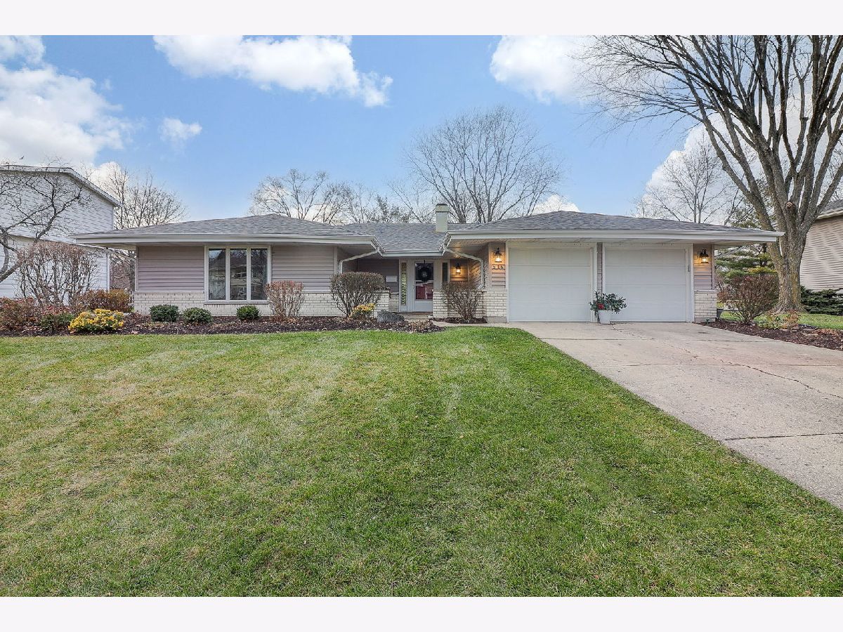 Homes Sold Foxcroft Glen Ellyn Illinois, 2S546 Ashley
