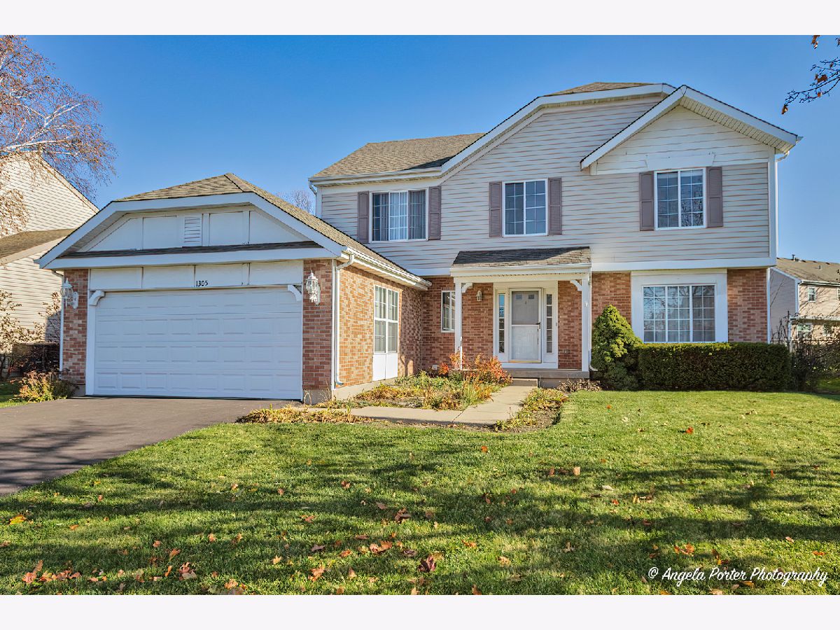 Homes Sold Bentwood Estates Crystal Lake Illinois, 1305 Westport Rdg