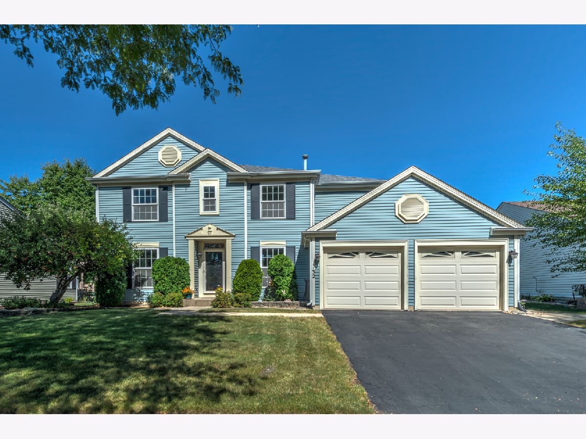 Homes & Condos & Townhomes Sold Oak Knolls Streamwood Illinois, 132 Jefferson