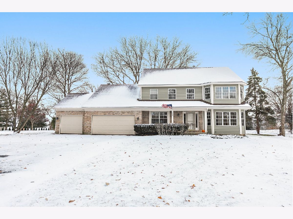 Homes Sold Wyndmuir Ridge Crystal Lake Illinois, 729 Old Westbury