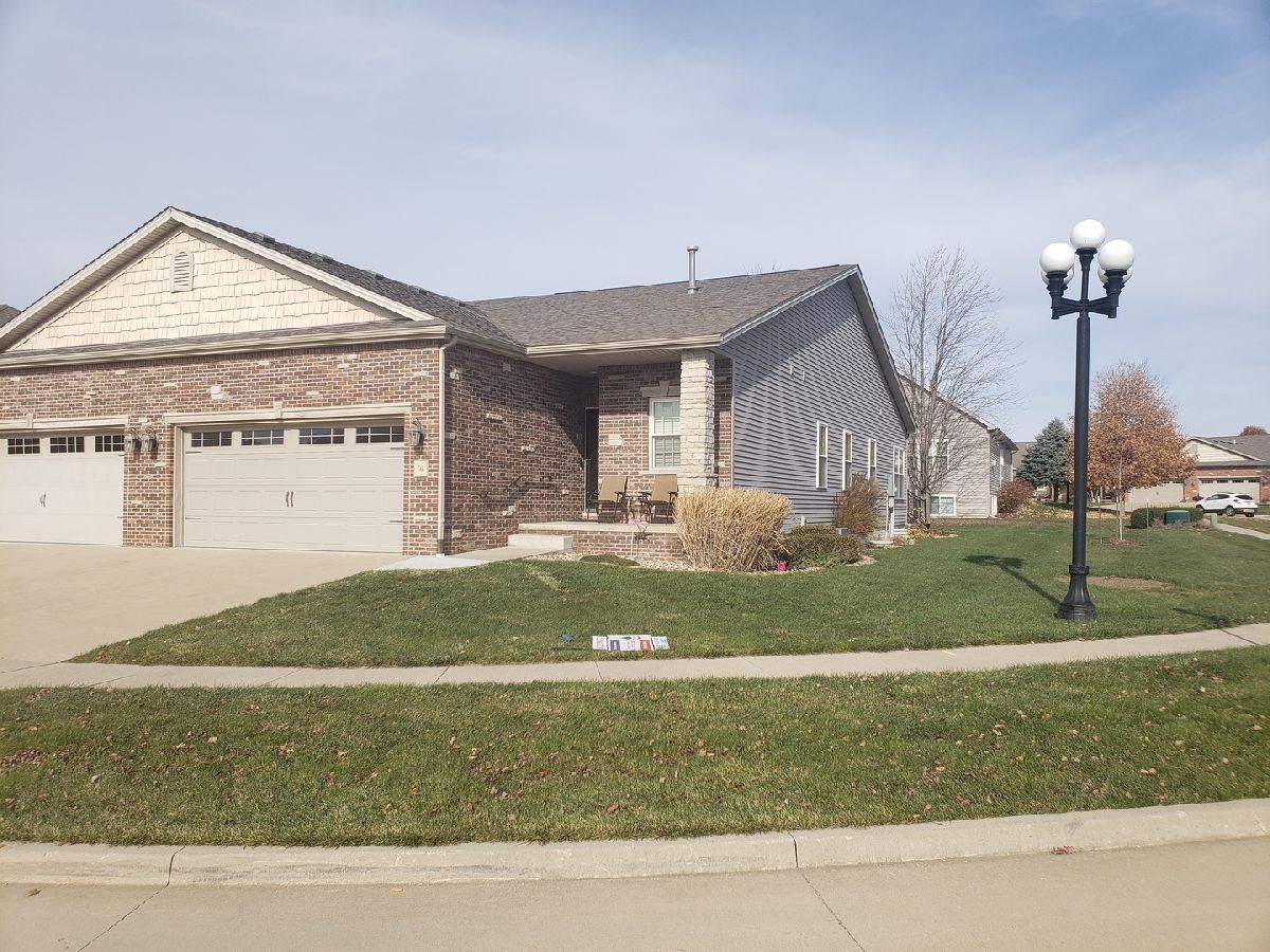 Condos & Townhomes & Homes Sold Villas At Eagle View South Bloomington Illinois, 14 Yukon