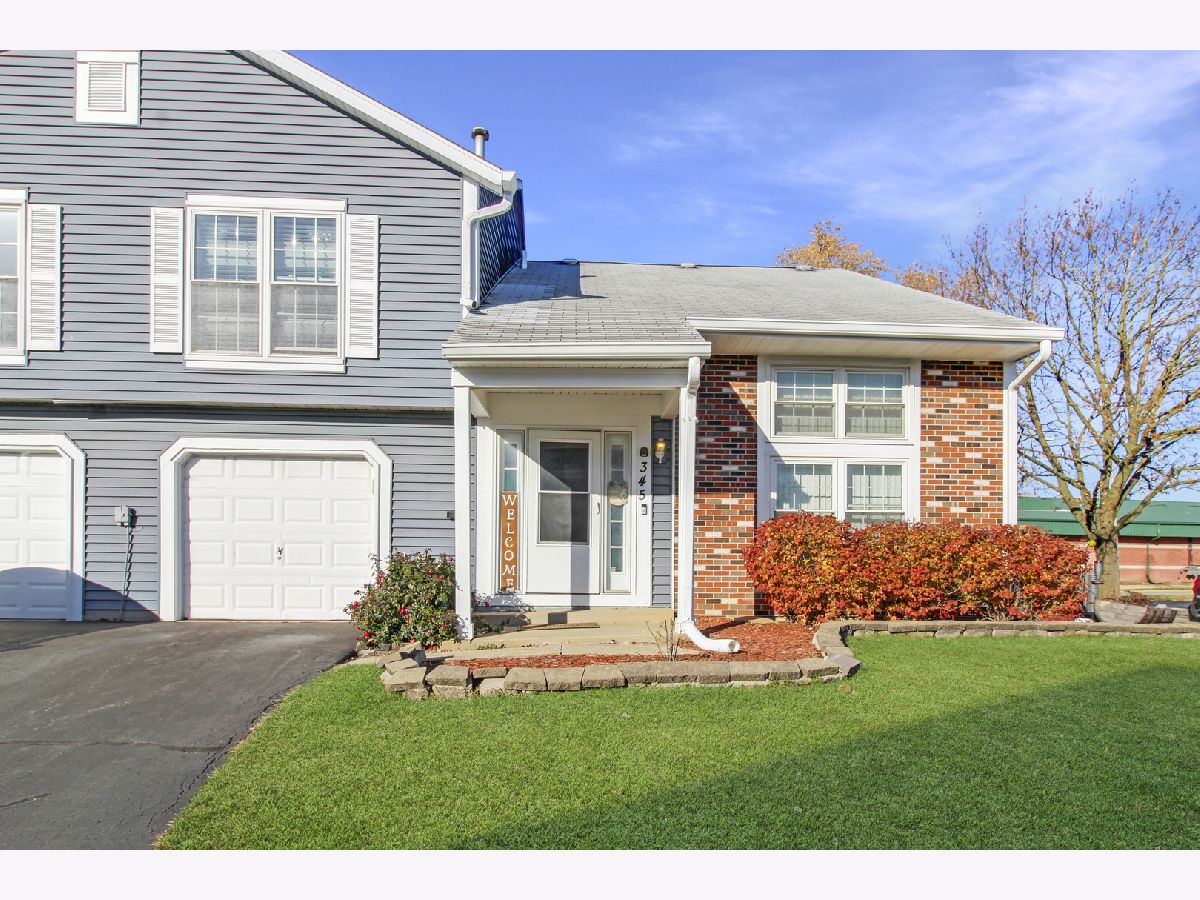 Townhomes Sold Victoria Place Bolingbrook Illinois, 345 Redwing