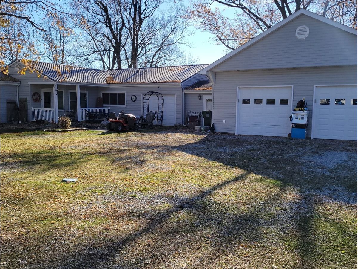  Sold Atwood Illinois, 305 Lincoln