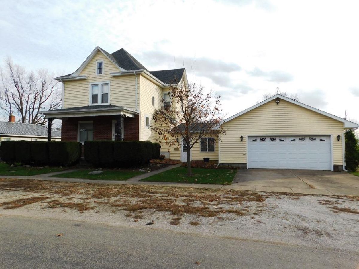  Sold Piper City Illinois, 22 Walnut