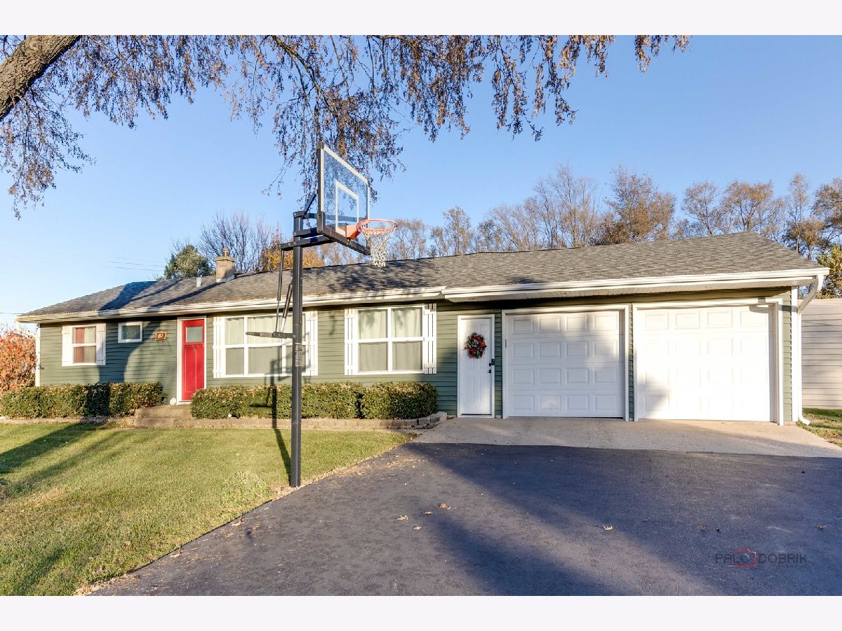 Homes Sold Kent Acres Mchenry Illinois, 612 Kent