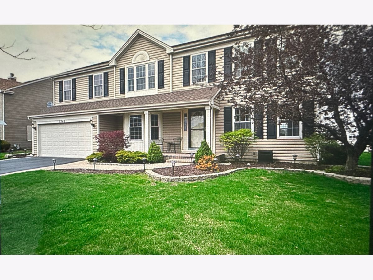 Homes Rented West Wind Carol Stream Illinois, 1345 Iris