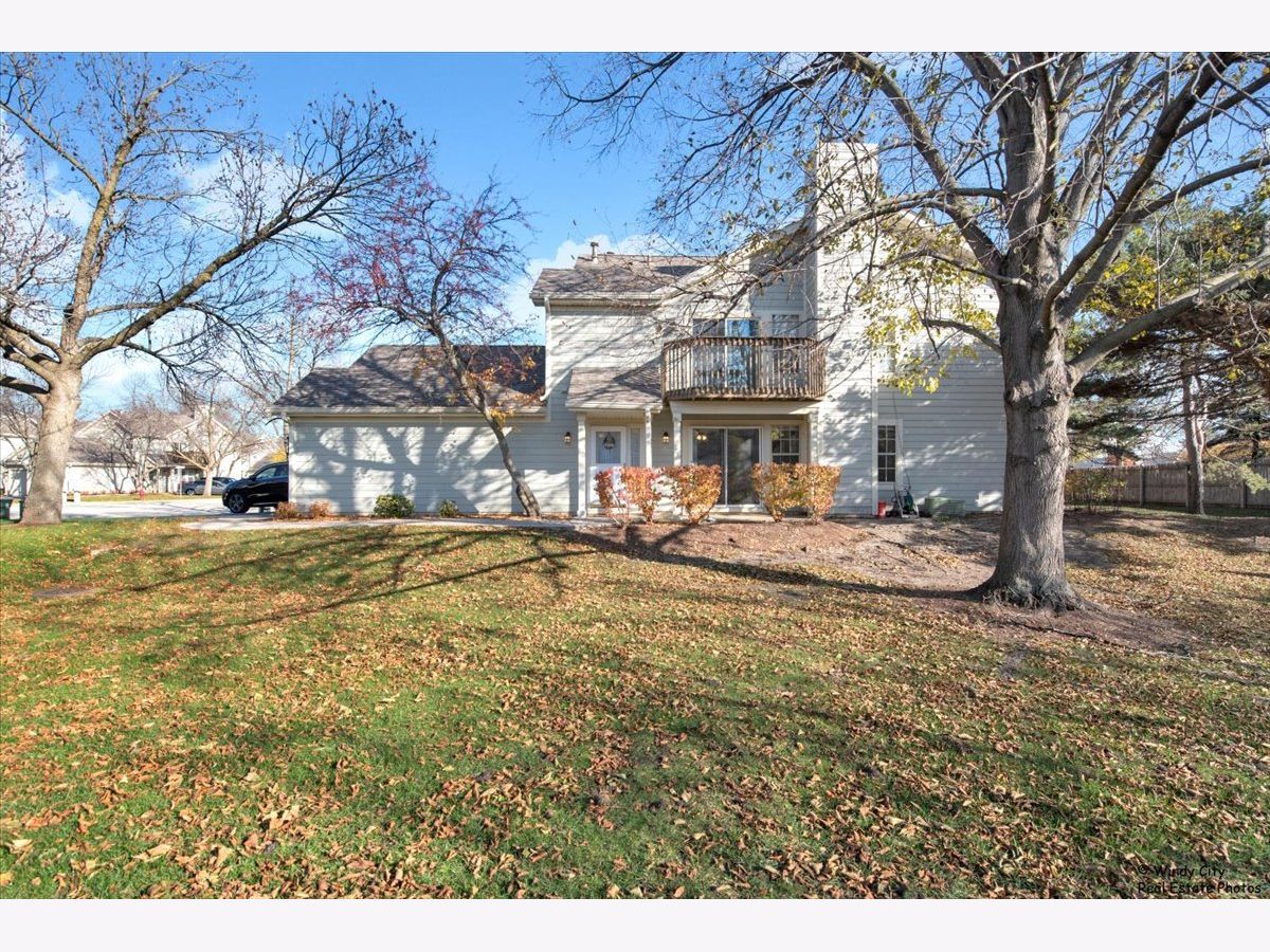 Townhomes & Condos Sold Hamilton Creek Palatine Illinois, 399 Hamilton