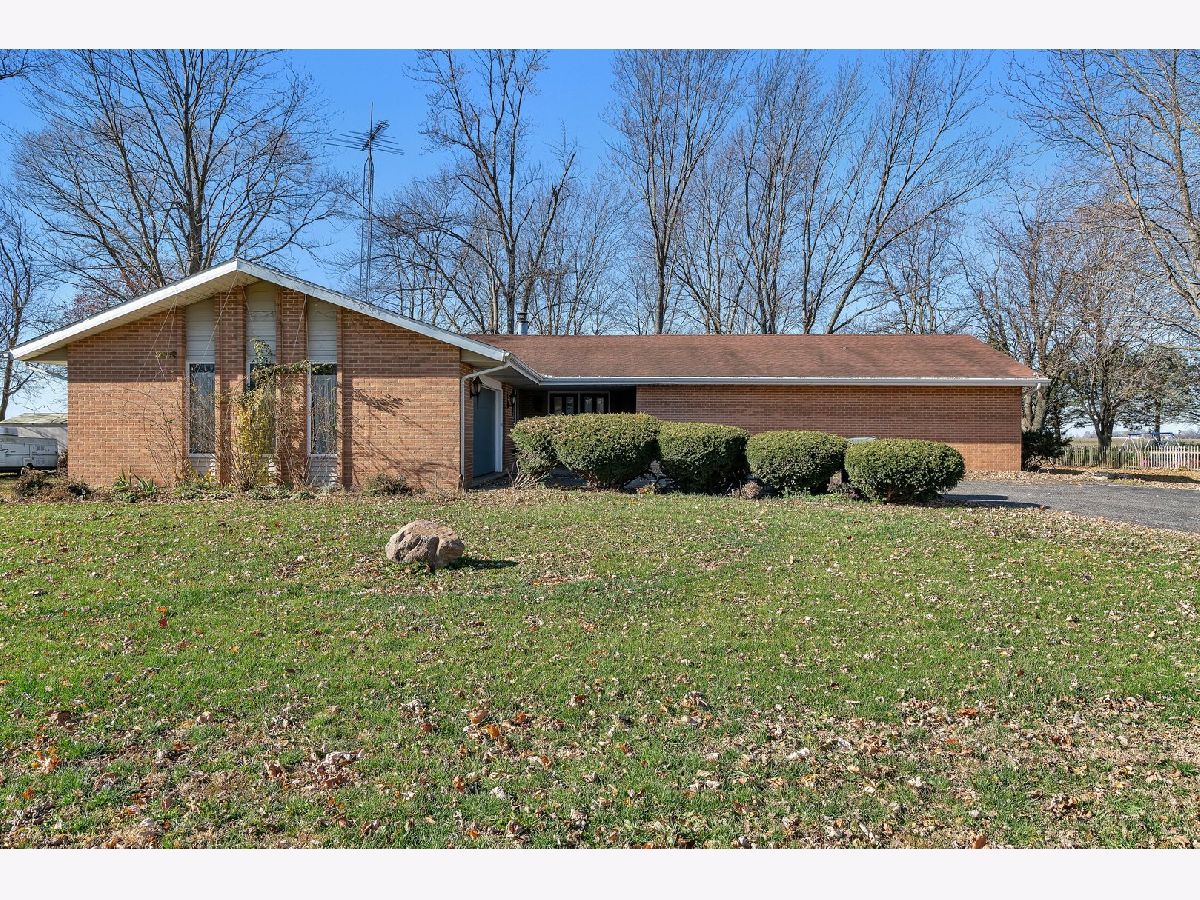  Sold Verona Illinois, 421 Betty