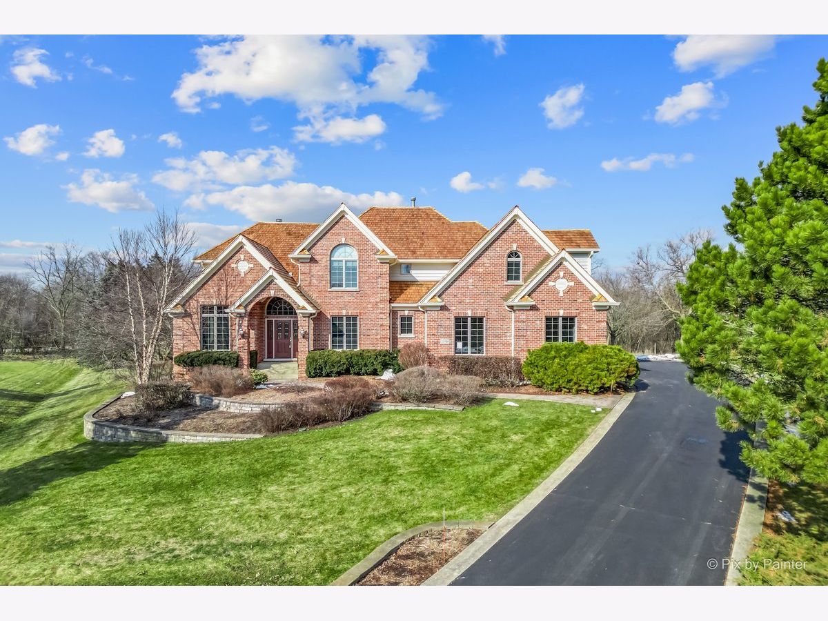 Homes Sold Heritage Estates Lake Barrington Illinois, 23186 Gray Barn