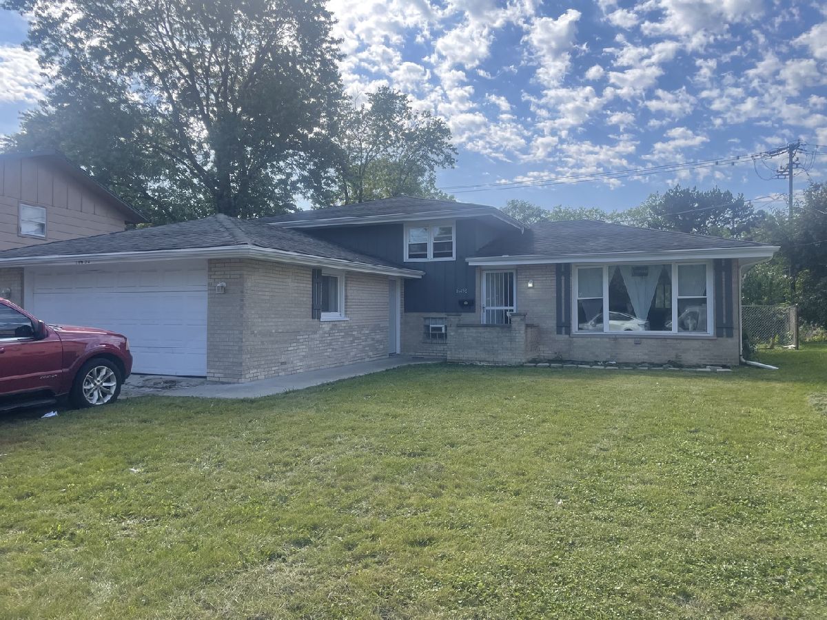 Homes Rented Hollandale South Holland Illinois, 16452 Prairie