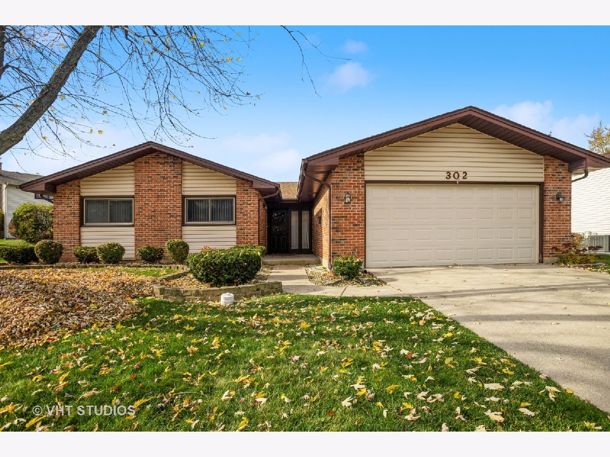 Homes Rented Timbercrest Schaumburg Illinois, 302 Ashwood