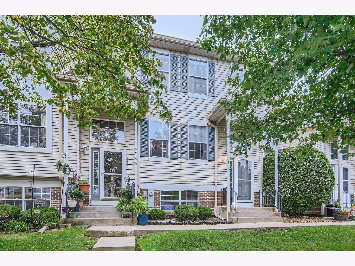 Townhomes Sold Broken Arrow Navajo Lockport Illinois, 16417 Teton